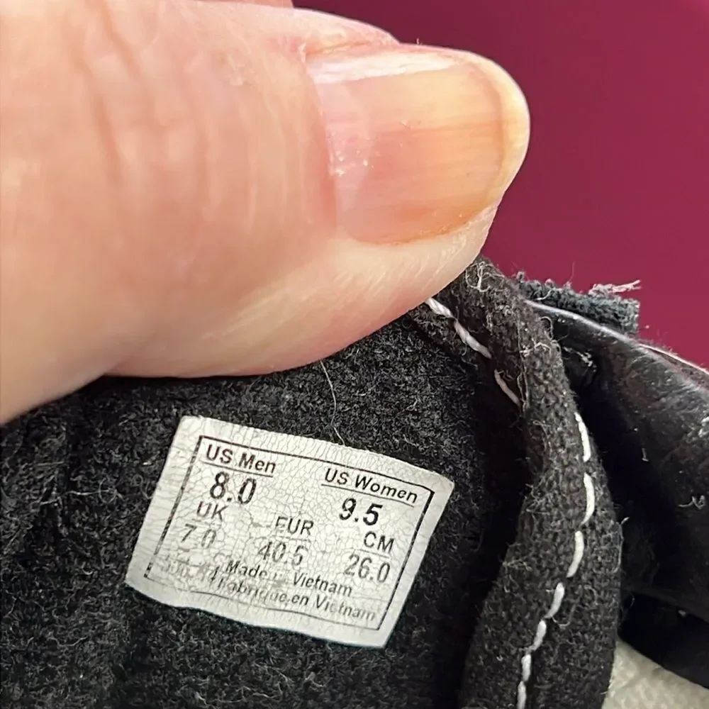 Vans M8W9.5 Scriptures written on soles - Picture 6 of 6
